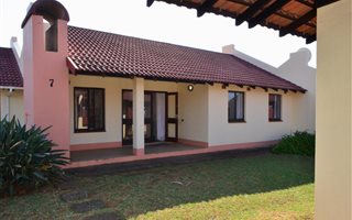 3 Bedroom Simplex in Leisure Bay