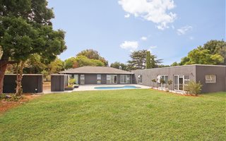 3 Bedroom House in Constantia