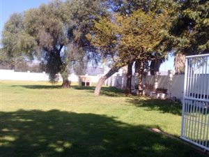 8.6 ha Land available in Brits