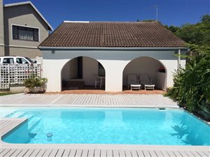 2 Bed Garden Cottage in Plettenberg Bay