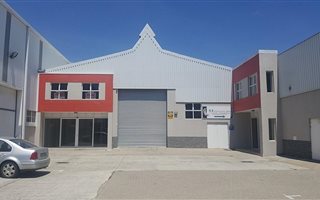 750 m² Commercial space in Montague Gardens