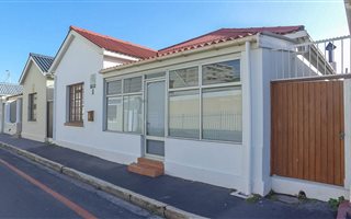 3 Bedroom House in Strand North