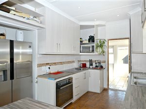 5 Bed House in Oakdale