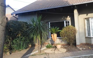 1 Bedroom Cluster in Dalpark