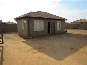 2 Bed House in Nellmapius