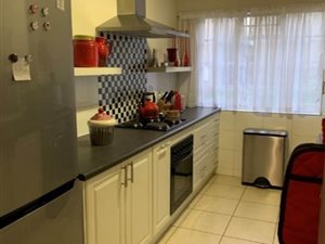 2 Bed Apartment in Atholl