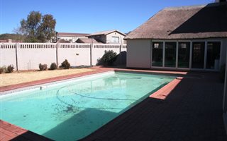 8 Bedroom House in Kathu