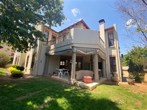 4 Bed House in Waterkloof