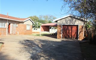3 Bedroom House in Mooinooi