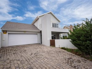 3 Bed House in Bizweni