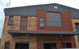 305 m² Industrial space in Boksburg Central
