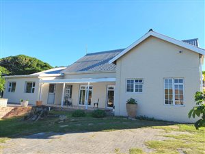 4 Bed House in West Bank