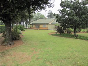 2.2 ha Farm in Theoville