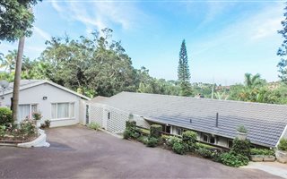 3 Bedroom House in Woodside