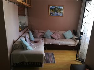 2 Bed Townhouse in Grassy Park