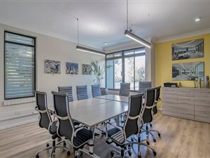 440 m² Office Space in Waterkloof Park