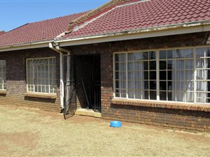 3 Bed House in Riamarpark