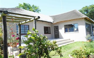 12 ha Smallholding in Rosetta
