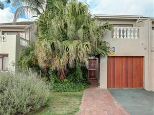 3 Bedroom Townhouse in Amanda Glen