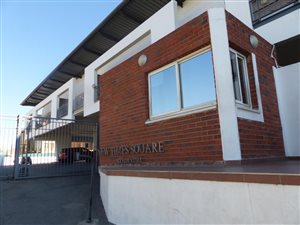 2 Bed Flat in Bruma