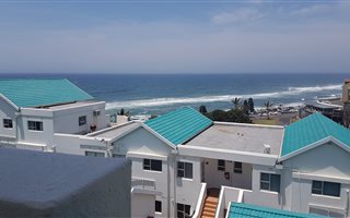 2 Bedroom Flat in Umdloti Beach