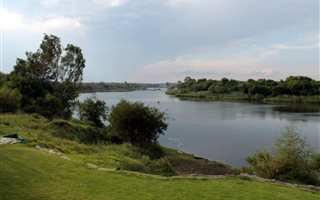 428 ha Farm with House in Vredefort