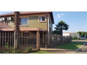 5 Bed House in Parkhaven