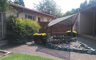 4 Bedroom House in Sunset Park