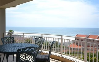 4 Bedroom Apartment in Shakas Rock