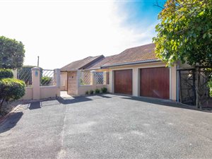 4 Bed House in Tygerdal
