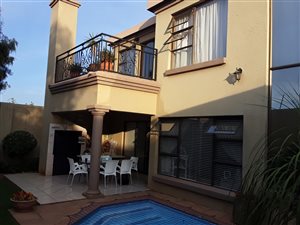 3 Bed House in Highveld
