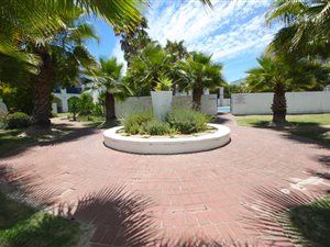 2 Bed Apartment in Blouberg Sands
