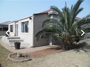 3 Bedroom House in Brakpan Central