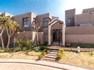 3 Bed House in Khyber Rock Estate