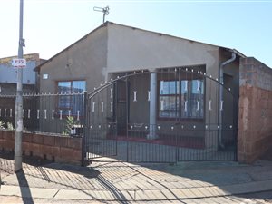 3 Bed House in Mapetla
