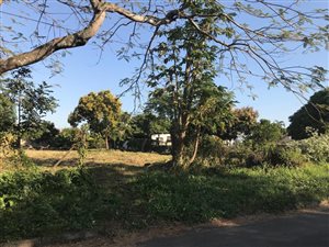 935 m² Land available in Sandfield
