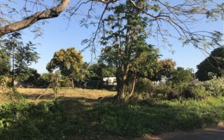 935 m² Land available in Sandfield