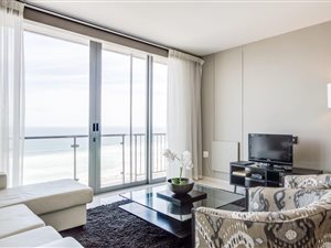 1 Bed Apartment in Bloubergstrand