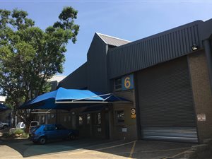 648 m² Industrial space in Wadeville