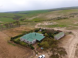 440 ha Farm in Malgas