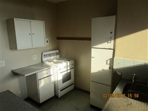 2 Bed Apartment in Vereeniging Central