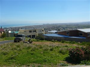 570 m² Land available in Mountainside