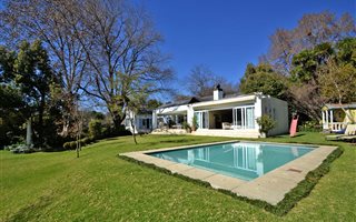 5 Bedroom House in Waverley