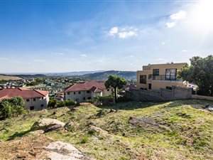310 m² Land available in Bassonia