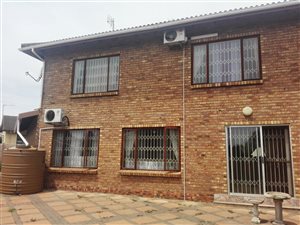 5 Bed House in Veld En Vlei
