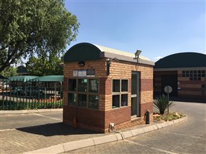 387 m² Commercial space in Selby