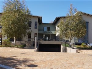 60 m² Commercial space in Somerset West Central