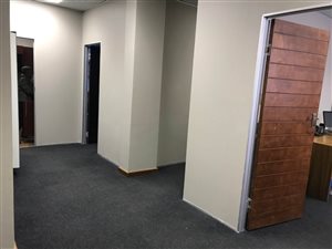 152 m² Office Space in Doringkloof