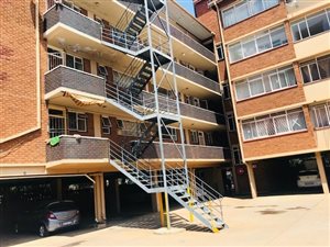 1 Bed Apartment in Arcadia