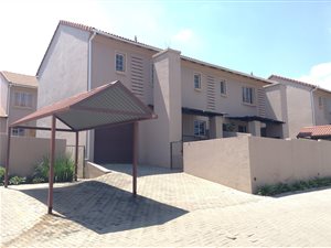 3 Bed Apartment in Kyalami AH